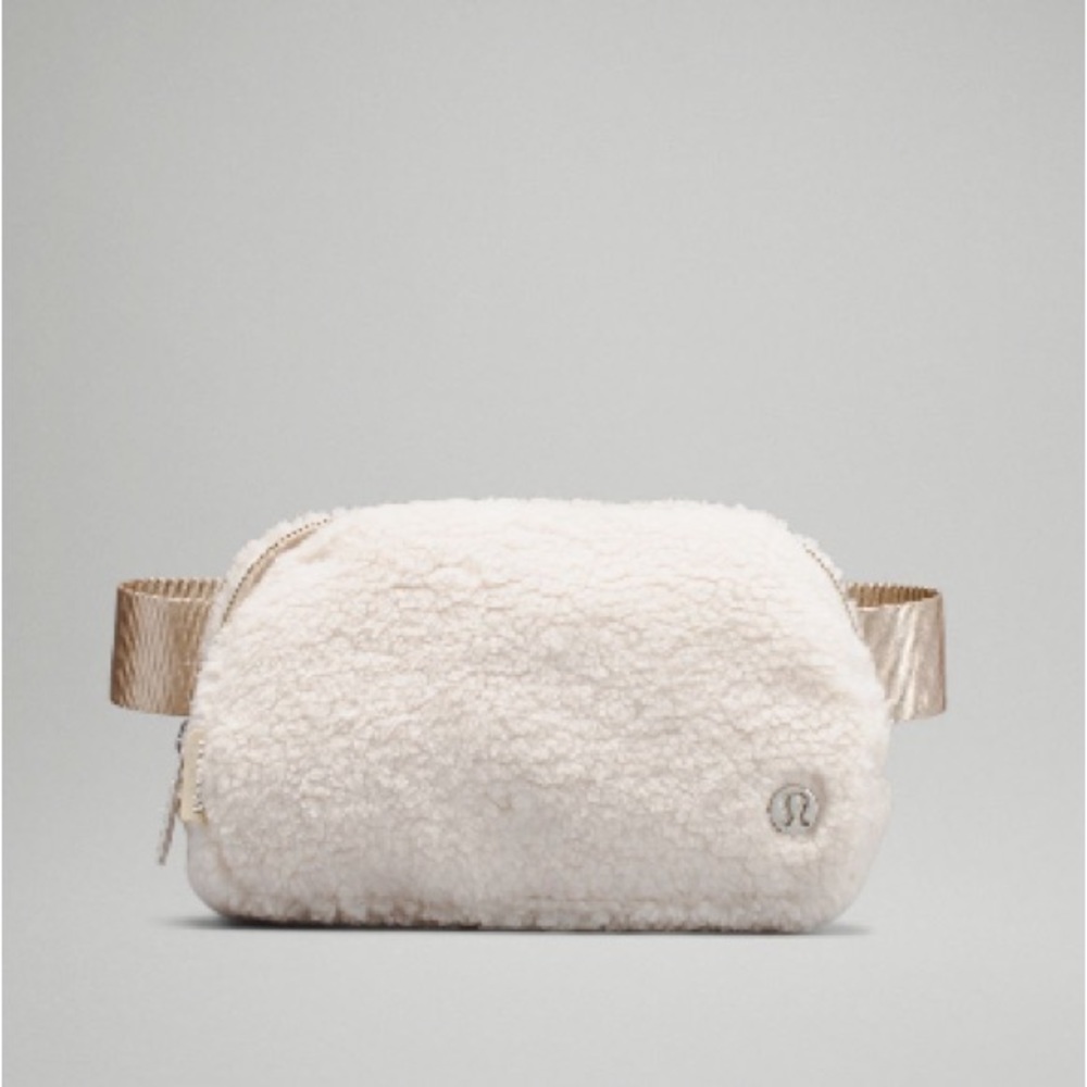 Lululemon Everywhere Belt Bag 1L Fleece